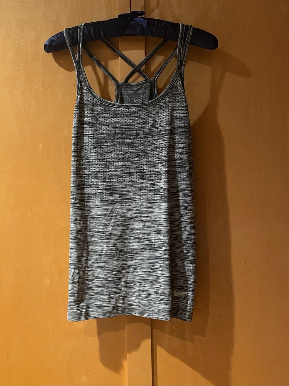 Nike Women's Gray Space-Dye Strappy Workout Tank Dry-Fit S